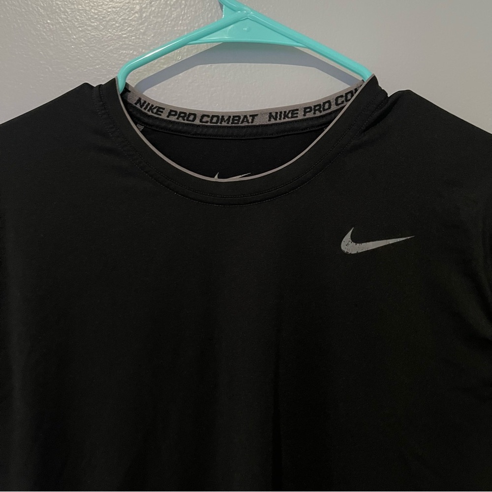 Nike Black Dri-FIT T-Shirt | Men’s Size L - Picture 3 of 16